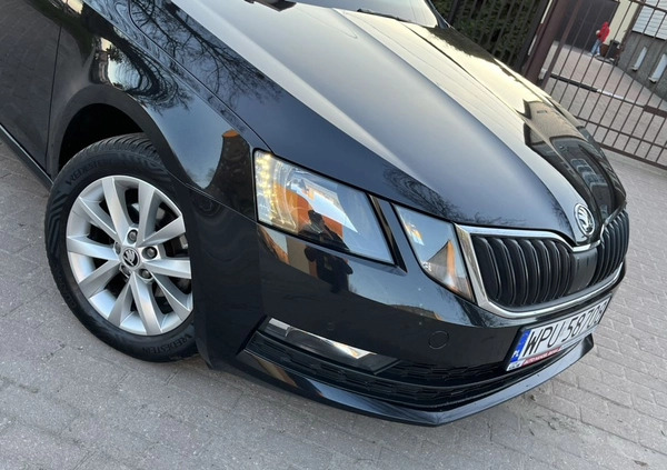 Skoda Octavia cena 48700 przebieg: 182555, rok produkcji 2017 z Pszczyna małe 742